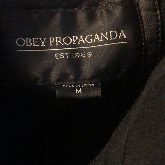 SOLD Women’s jacket - Picture 2 of 3